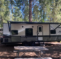 2024 Jayco Jayflight SLX Travel Trailer- Your Home Away From Home!