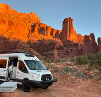 VAN-A-WHITE (Pet & Mtn Bike Friendly)