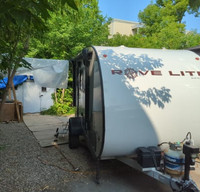 Boondock / Campsite, SUV Towable Travel Lite RV 14FD Travel Trailer