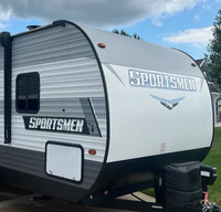 Super Duper Sportsmen BUNK'd-house
