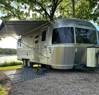 Airstream Flying Cloud - Setup Available