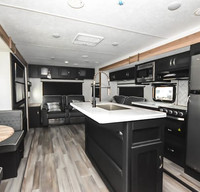 Adventure-Ready! 2022 Freedom Express – Luxury Meets the Open Road