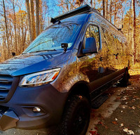 2025 27North Venture AWD - Luxe Off-Grid Explorer (Starlink + Solar)