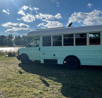 Dancing Hen Farm Skoolie Glamping Farm Stay