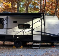 Kimmy’s Adventure Haven – Your Stylish Gateway to the Great Outdoors!