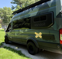 Vandoit MOOV - StellaBlue Camper Van Conversion