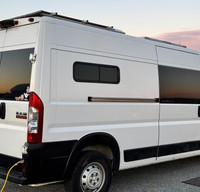 LunaSea -AC & Heater -Solar- Dog Friendly-Fully Stocked - Off Grid