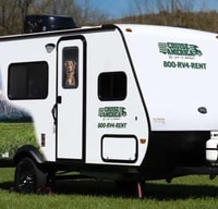 19' Cruise America Travel Trailer