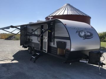 Sleep Under the Stars - 2019 Forest River Cherokee Grey Wolf 23DBH