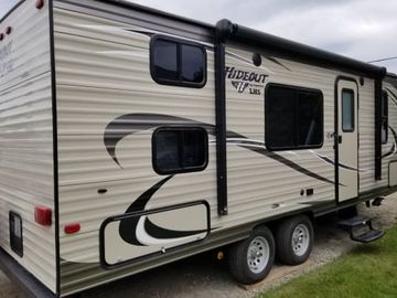 Family Getaway - 2017 Keystone Hideout