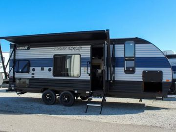 Moonlight Dreams - 2021 Forest River Cherokee Grey Wolf 22MKSE