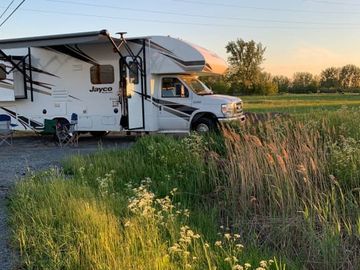Freedom Jayco REDHAWK 26XD Classe C
