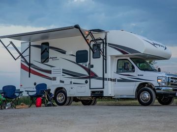 Your Easy Drivin' Getaway RV
