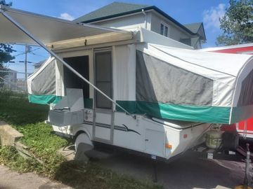 2004 Viking 1906st
