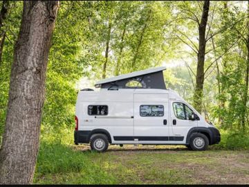 2022 Winnebago Solis