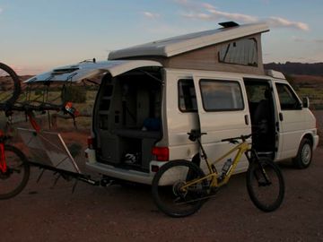 Classic Volkswagen Eurovan Camper with Pop Top '02