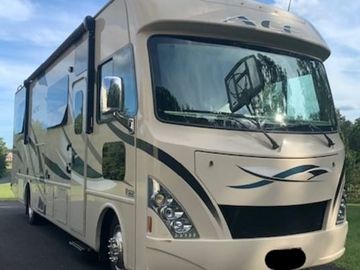 2017 Thor Motor Coach A.C.E. 30.4