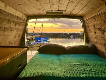 CAMPER VAN - Chevy Express - home is where you park it