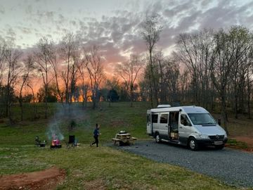 2007 Roadtrek Adventurous RS