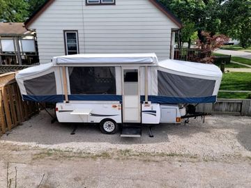 2010 Coleman Cheyenne