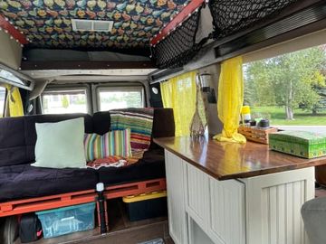 FERNIE ANN CAMPERVAN 2006 Ford Econoline