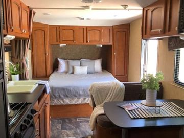 Forest River Shasta Freeport - Sleeps 7