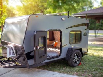 Superior Lite Camper “Bisonte” Custom Teardrop Square-drop Camper