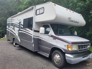 GBA Leisure - 2003 Coachmen Santara