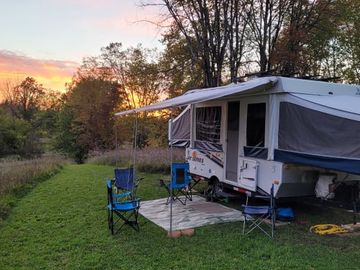 Jayco Tent Trailer - Sleeps 7 - Rooftop AC