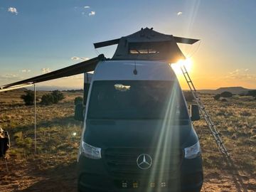 Nashville Luxury Camper Van