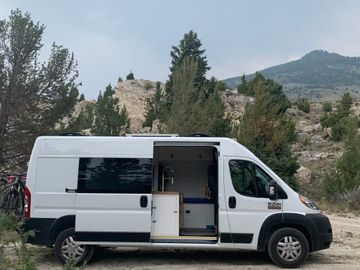Go Off-Grid with Squatchy