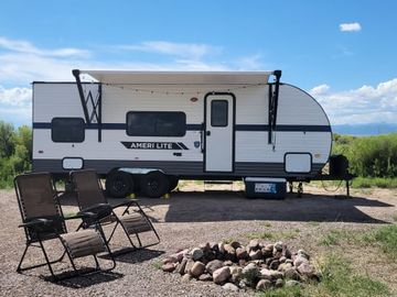 2022 Gulf Stream Ameri-Lite 248BH.