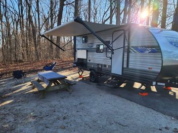 2022 Forest River Salem FSX - Fully stocked, just bring your linens