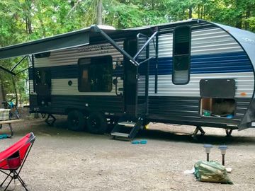The Serenity Experience (2022 Cherokee Grey Wolf 22MKSE)