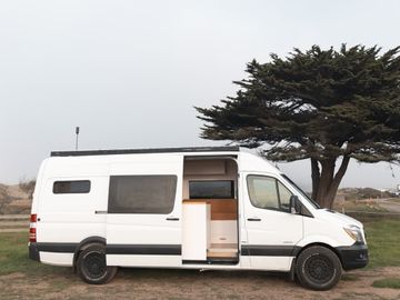 2014 170 Adventure Sprinter (Family friendly!)
