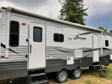 2017 Crossroads RV Zinger