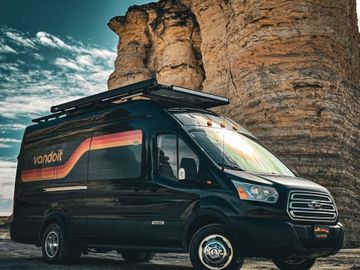 The Perfect Getaway Van (2019 2WD Vandoit DO EL Highroof)