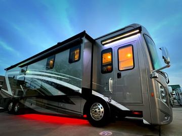 RV Queen's New 2023 Tag Axle Diesel Pusher, Bunks, 2 Full baths "Teddy"