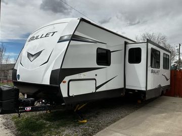 Rocky Mountain Memories 2022 Keystone RV Bullet Ultra Lite