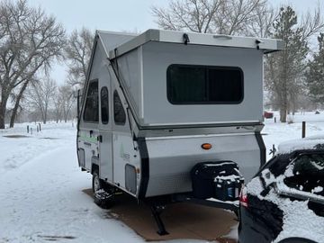 2022 Aliner A-Liner Classic 2 hard dormers easy tow