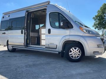 2019 Winnebago Travato Traveler