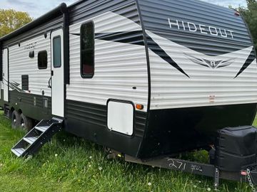2020 Keystone RV Hideout. Delivery option for rentals of 5 nights or more.