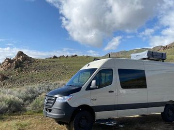 2023 Mercedes AWD Off Grid - SLEEPS 6