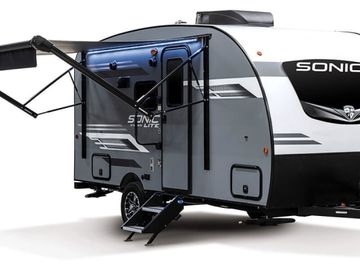 Mohs RV Rental - The Hedgehog, Smokefree, (Hablamos Español)