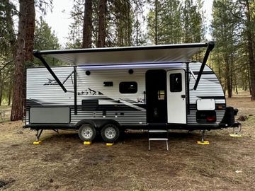 Adventurers Trailer! - Pet Friendly- 2023 Travel Trailer