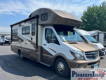 2017 Winnebago View 24J