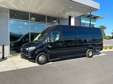2024 Ultimate Coach - 10 Seater (Sleeps 2) - (BRAND NEW MODEL!!!)