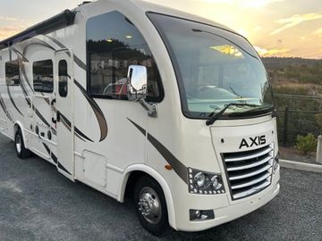 2018 Thor Axis - 25.5 - Perfect size Class A!!