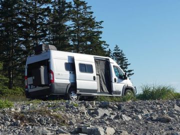 Winnie - 2021 Winnebago Solis - Easy to use - Beginner Campervan