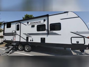 2022 Winnebago 2301-BHS